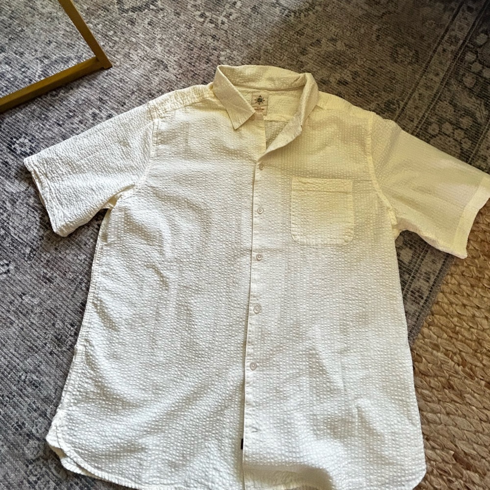 Territory ahead, men’s seersucker button-down shirt
